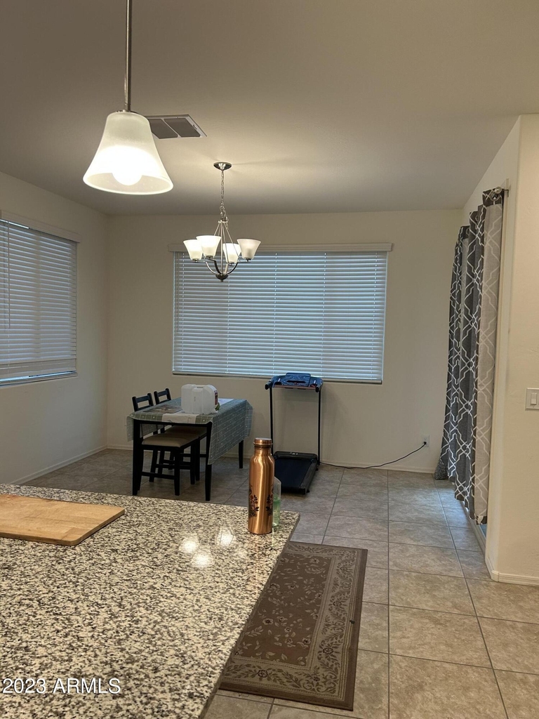 8841 W Fleetwood Lane - Photo 4
