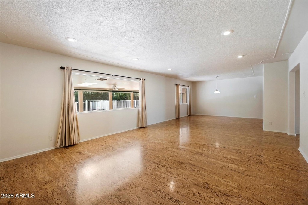 5019 E Rovey Avenue - Photo 24