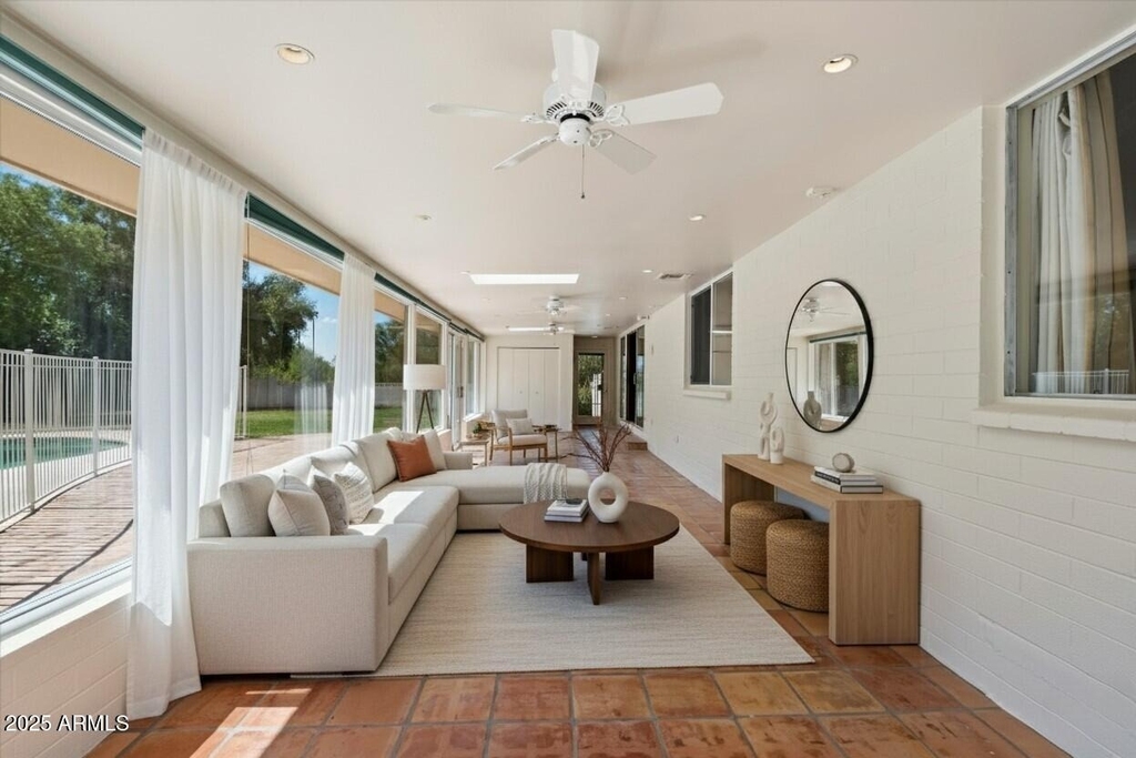 5019 E Rovey Avenue - Photo 31