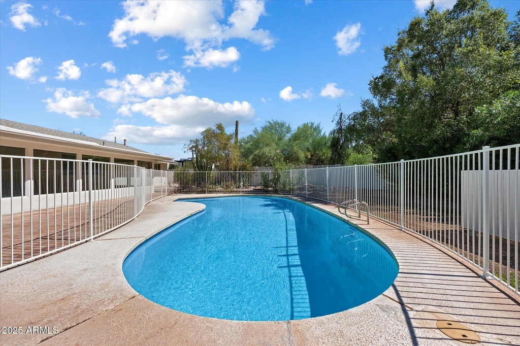 5019 E Rovey Avenue - Photo 40