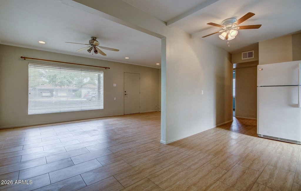 7023 N 11th Place - Photo 10