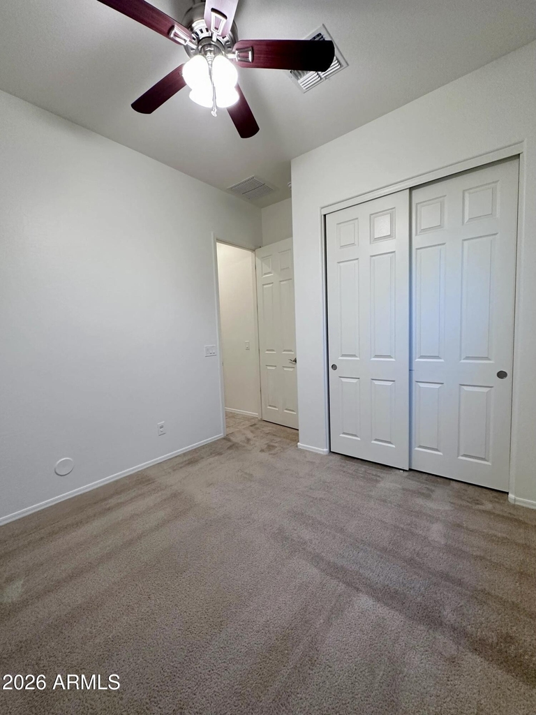 991 E Holland Park Drive - Photo 8