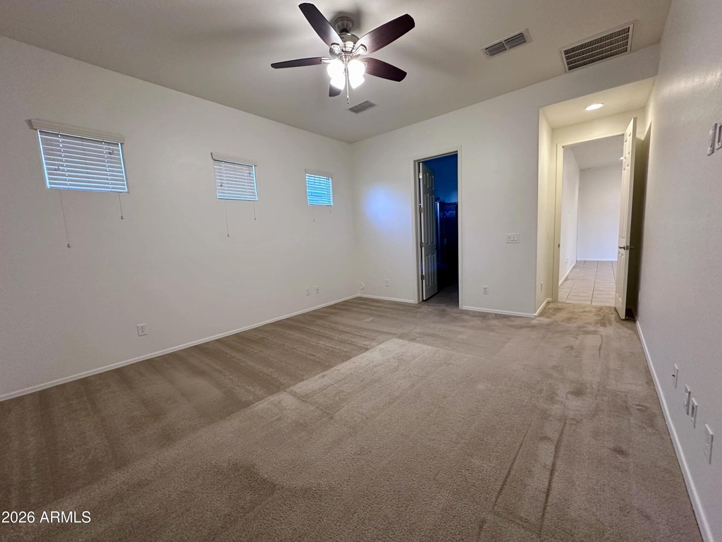 991 E Holland Park Drive - Photo 29
