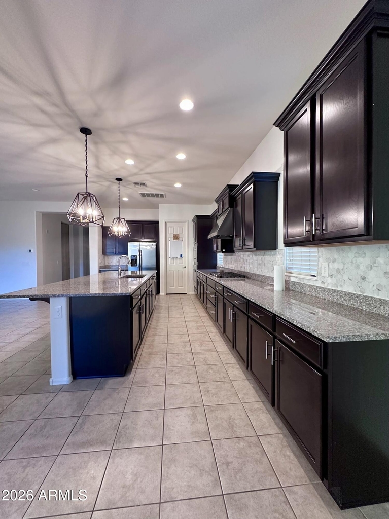 991 E Holland Park Drive - Photo 21