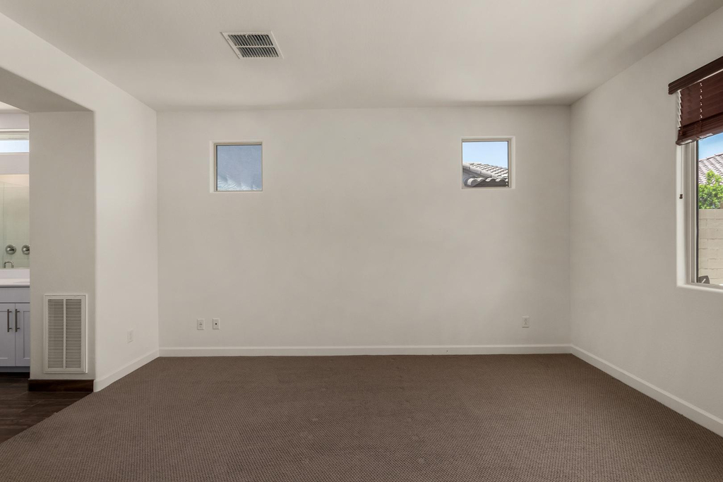 20396 W Brittlewood Avenue - Photo 20