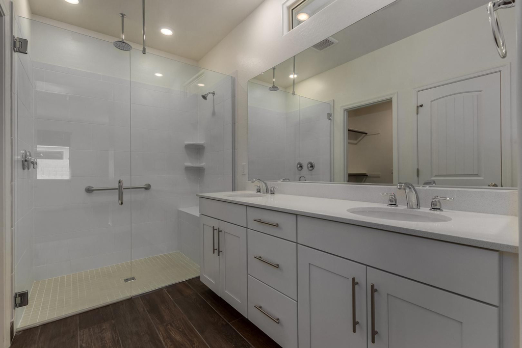 20396 W Brittlewood Avenue - Photo 15