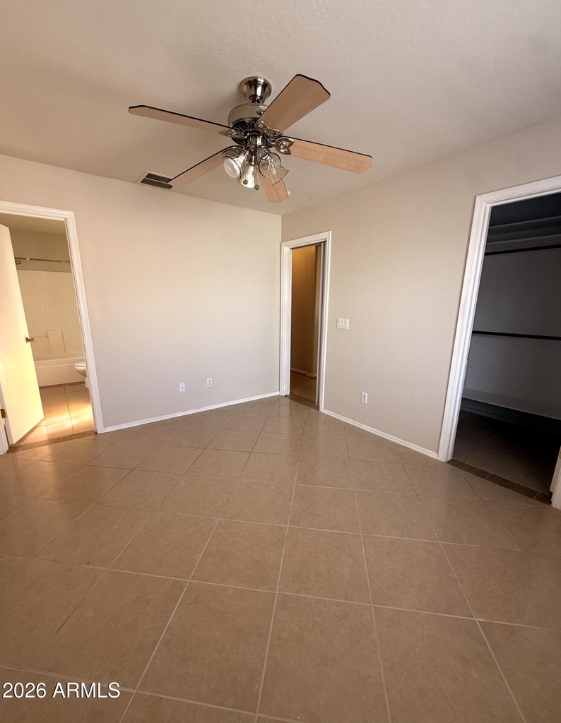 1241 S 227th Avenue - Photo 9