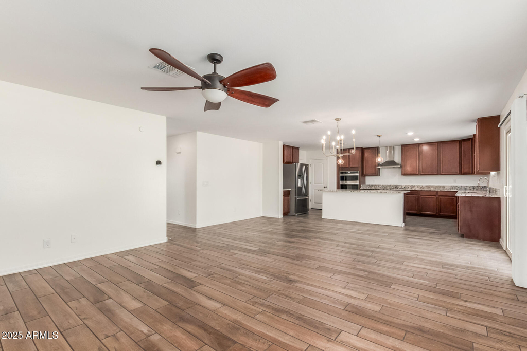 25548 W Euclid Avenue - Photo 10