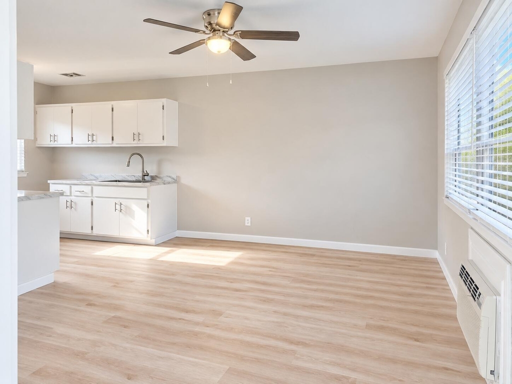 325 Nw 25th Street - Photo 7