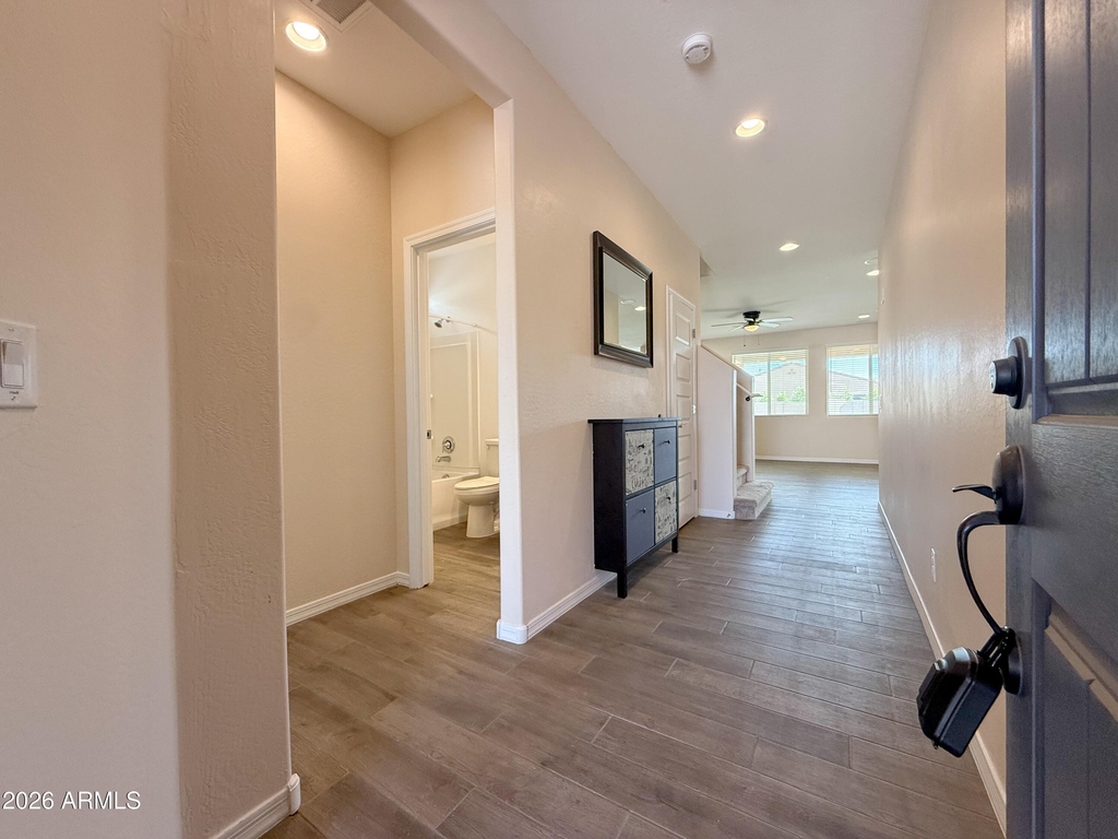 16759 W Canterbury Drive - Photo 3