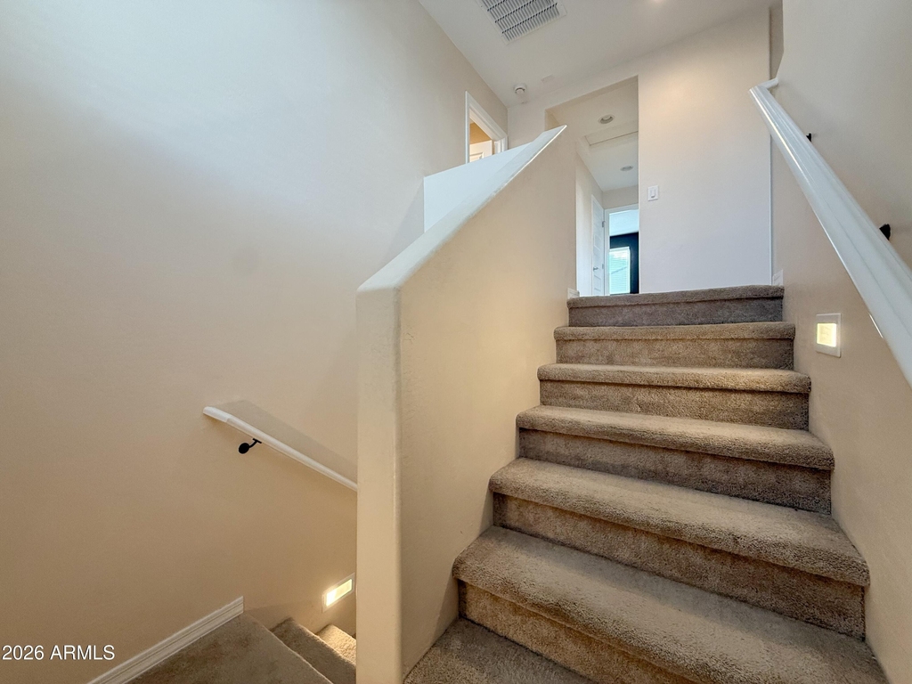 16759 W Canterbury Drive - Photo 23