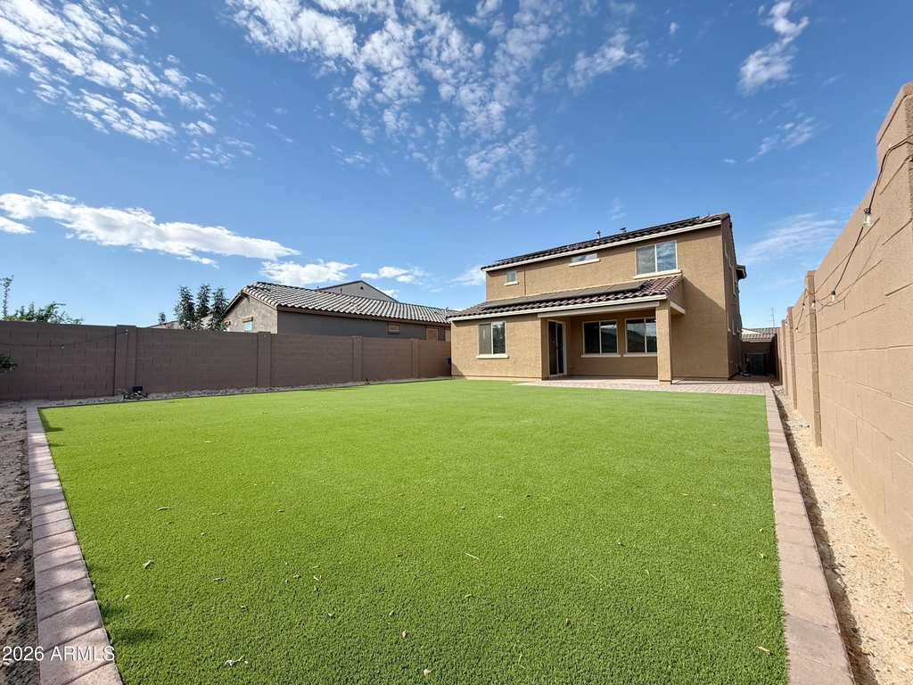 16759 W Canterbury Drive - Photo 50