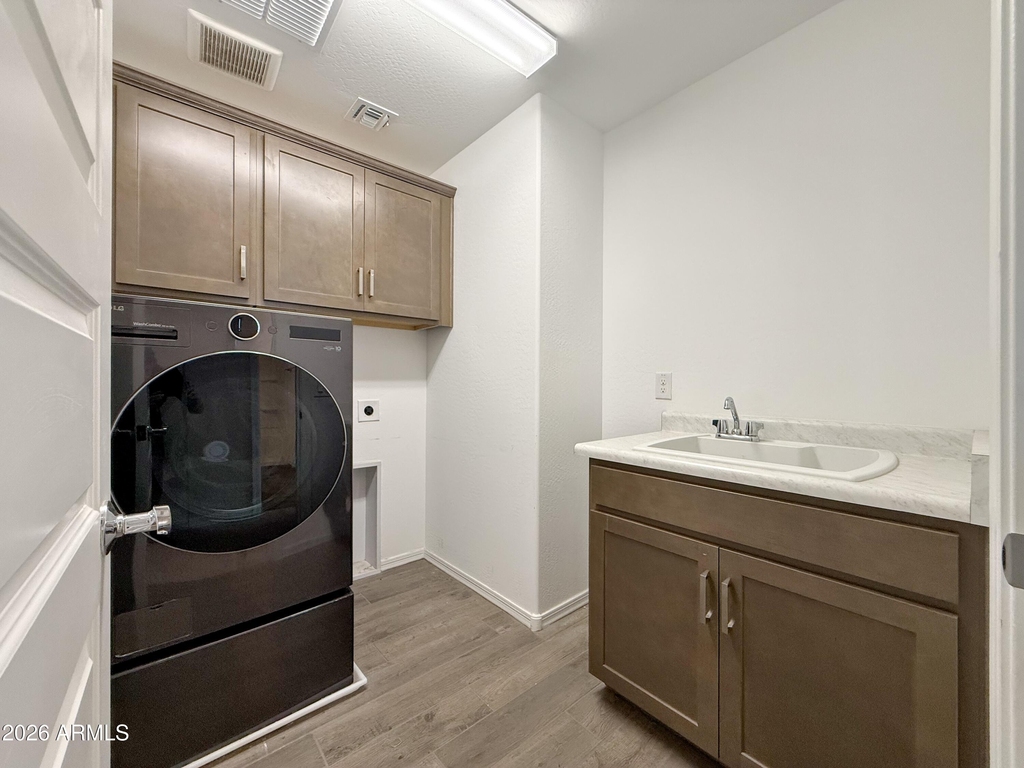16759 W Canterbury Drive - Photo 47