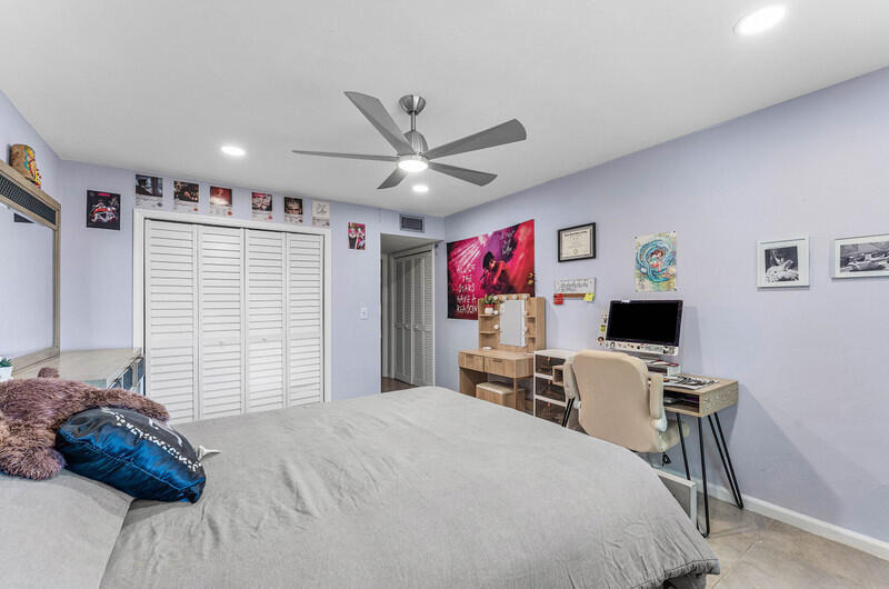2840 Sw 14th Street - Photo 17