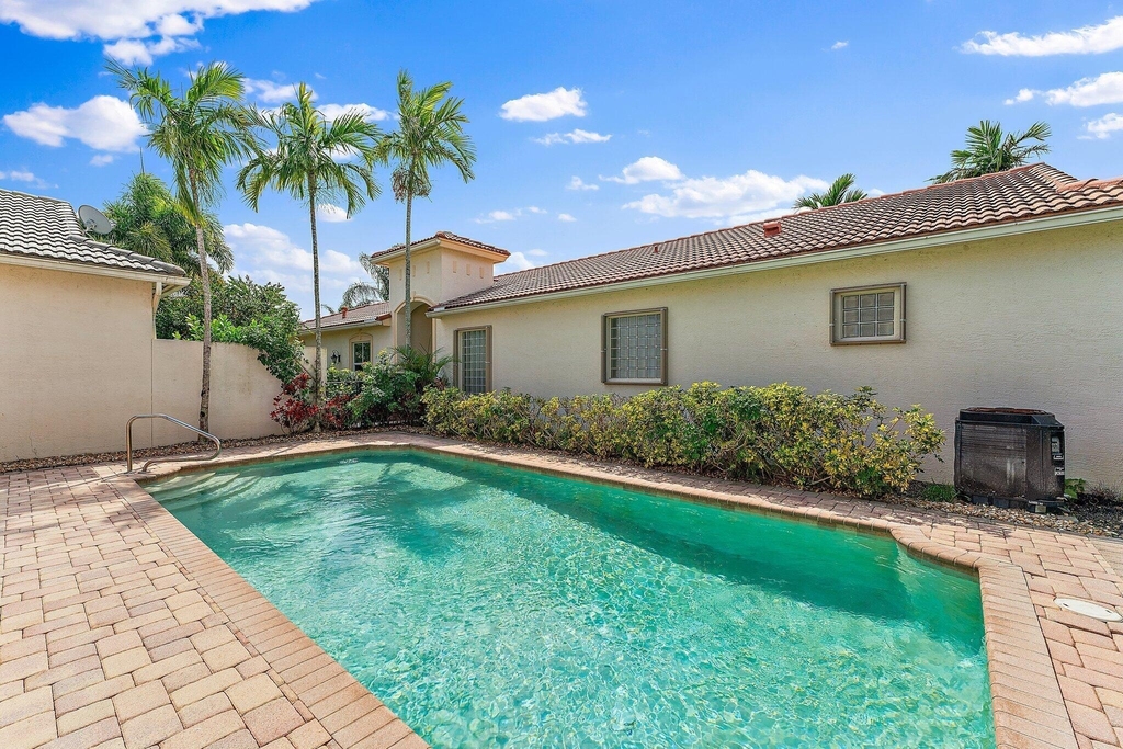 156 Isle Verde Way - Photo 9