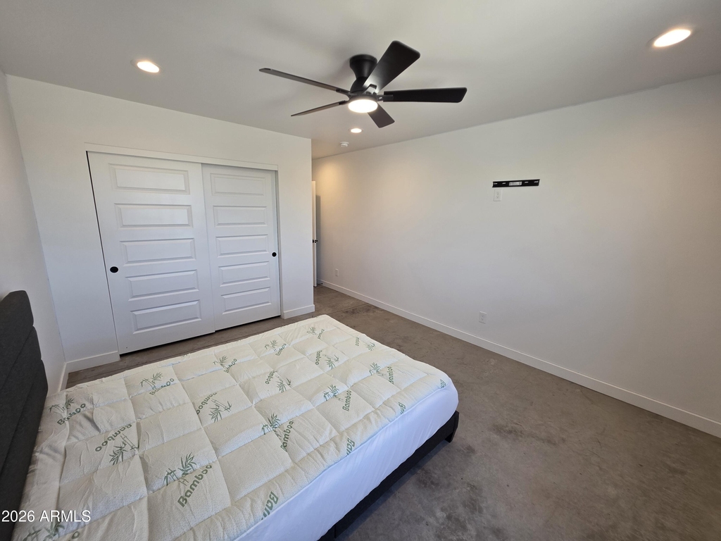 2061 W Daniel Road - Photo 14