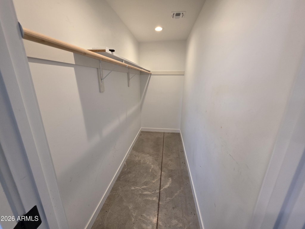 2061 W Daniel Road - Photo 17