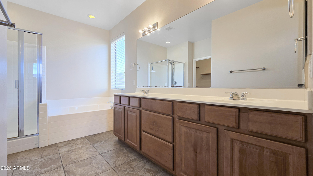 617 S 165th Avenue - Photo 12