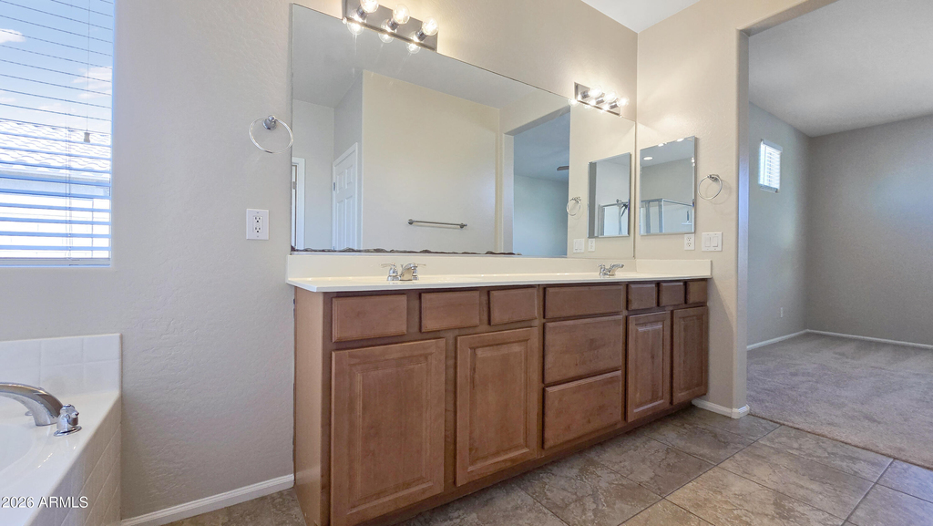 617 S 165th Avenue - Photo 14