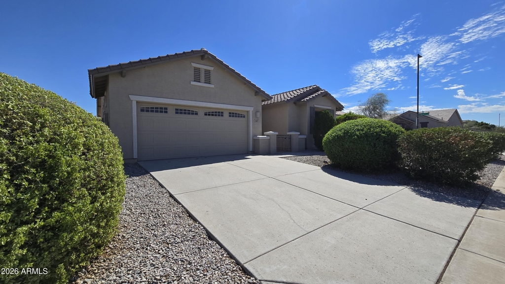 617 S 165th Avenue - Photo 2