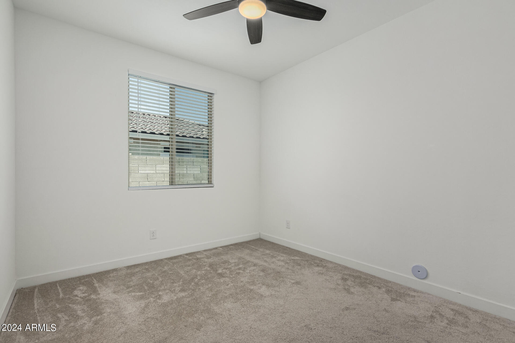 17287 W Valentine Street - Photo 29