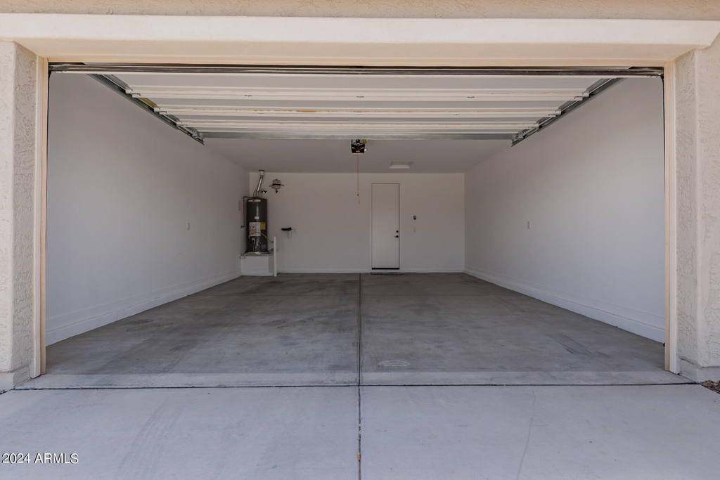 17287 W Valentine Street - Photo 36