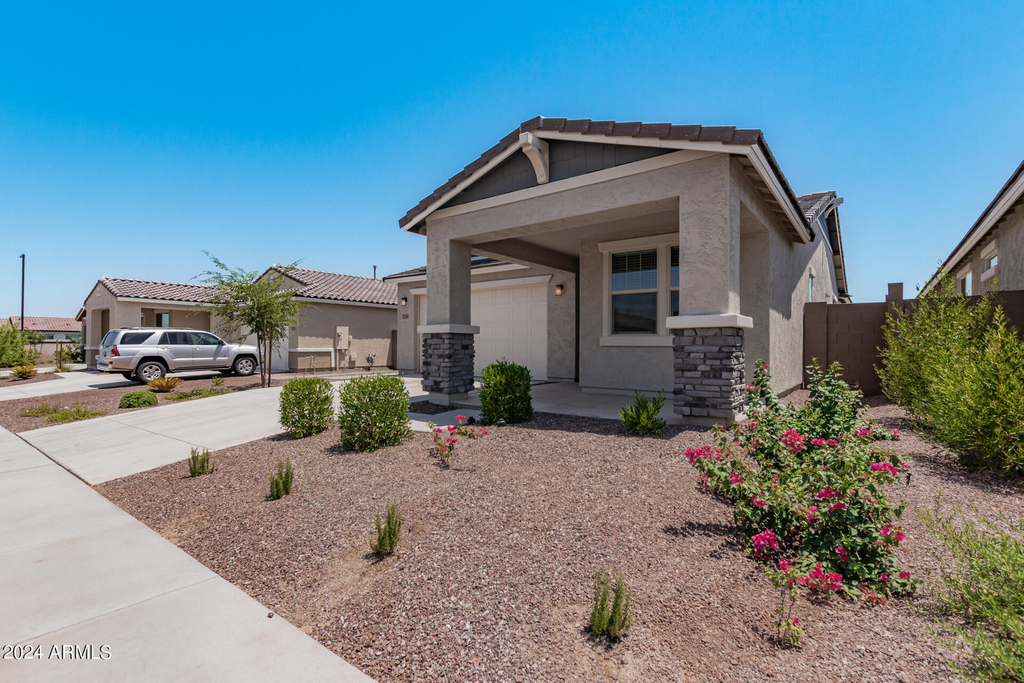 17287 W Valentine Street - Photo 2