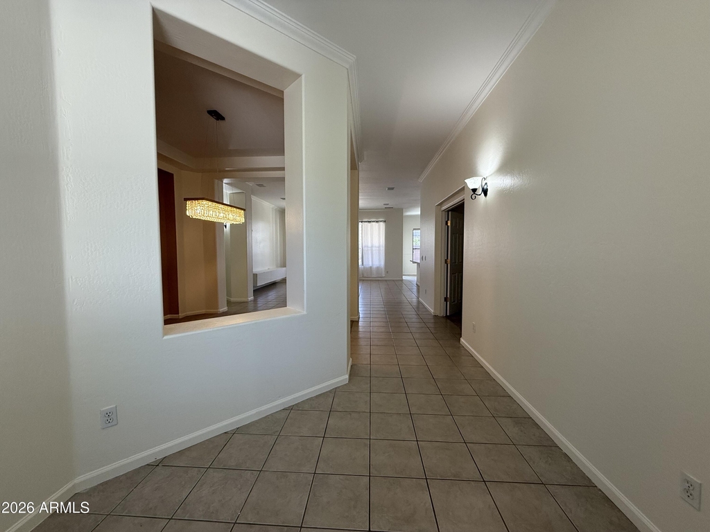 281 W Flamingo Drive - Photo 2