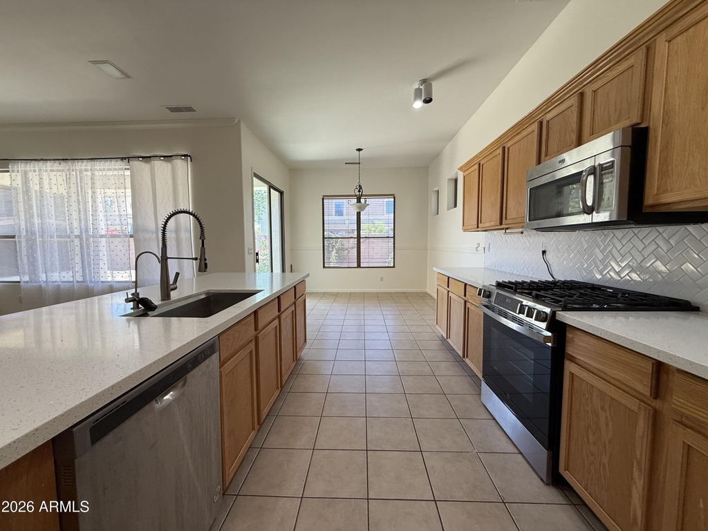 281 W Flamingo Drive - Photo 11