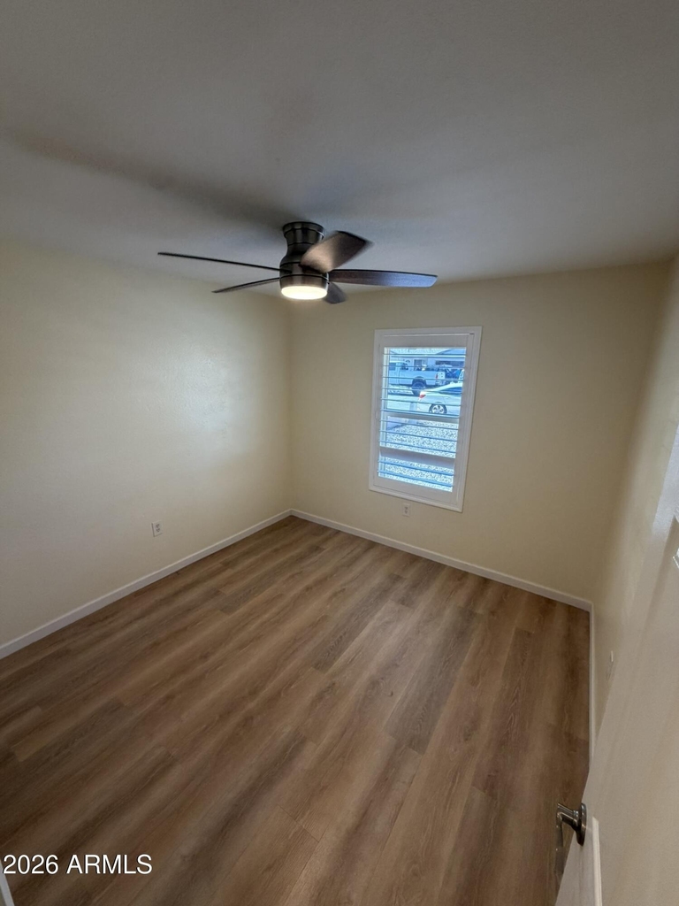 308 E Melody Drive - Photo 3