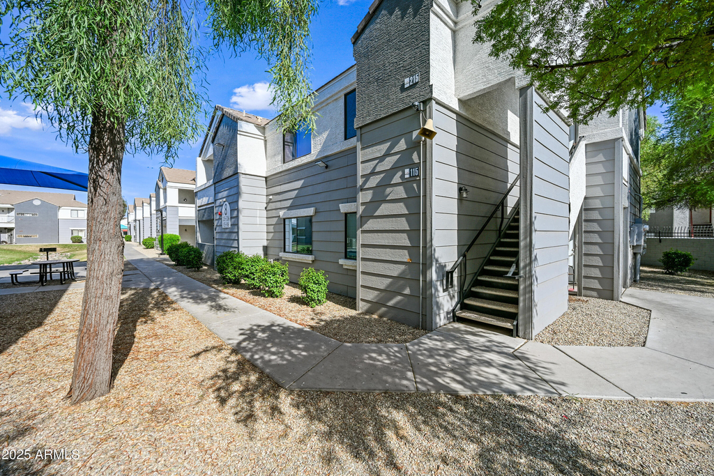 3065 N 67th Avenue - Photo 0