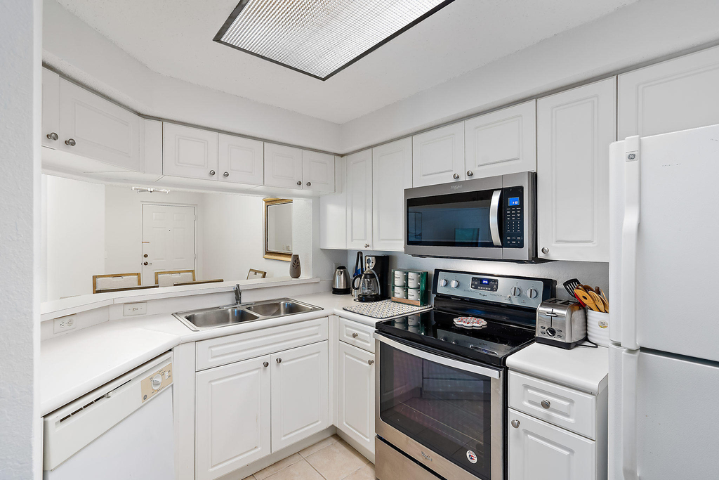 2725 Anzio Court - Photo 9