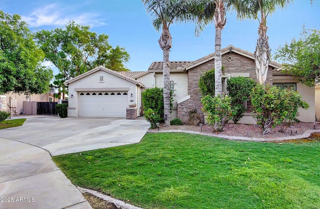 4320 S Fresno Street - Photo 2
