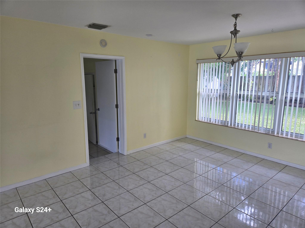 3360 Ne 19th Avenue - Photo 12