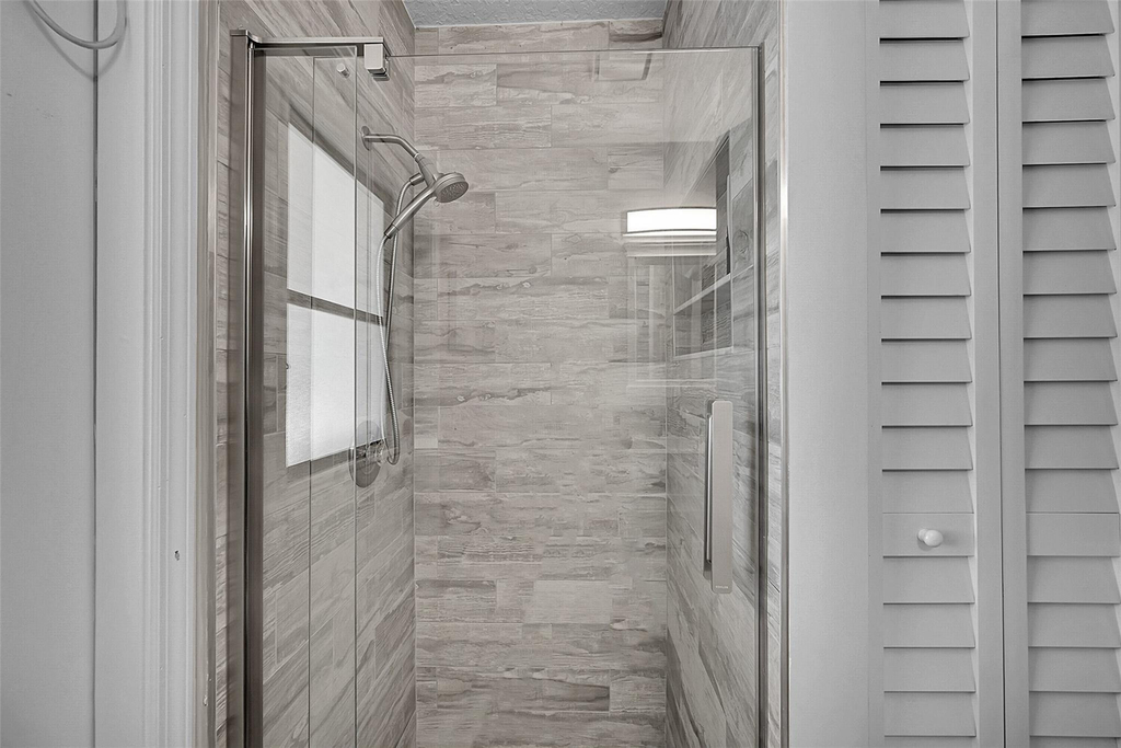 8606 Arrowhead Drive - Photo 13