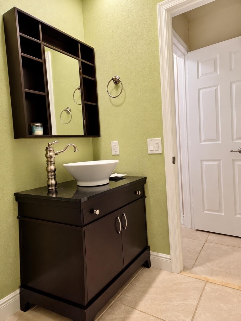 808 E Cypress Lane - Photo 15