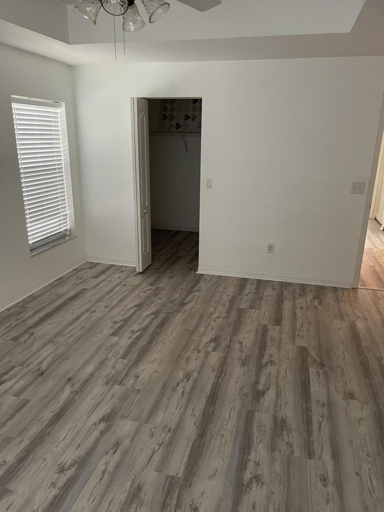 401 Rainbow Springs Terrace - Photo 11