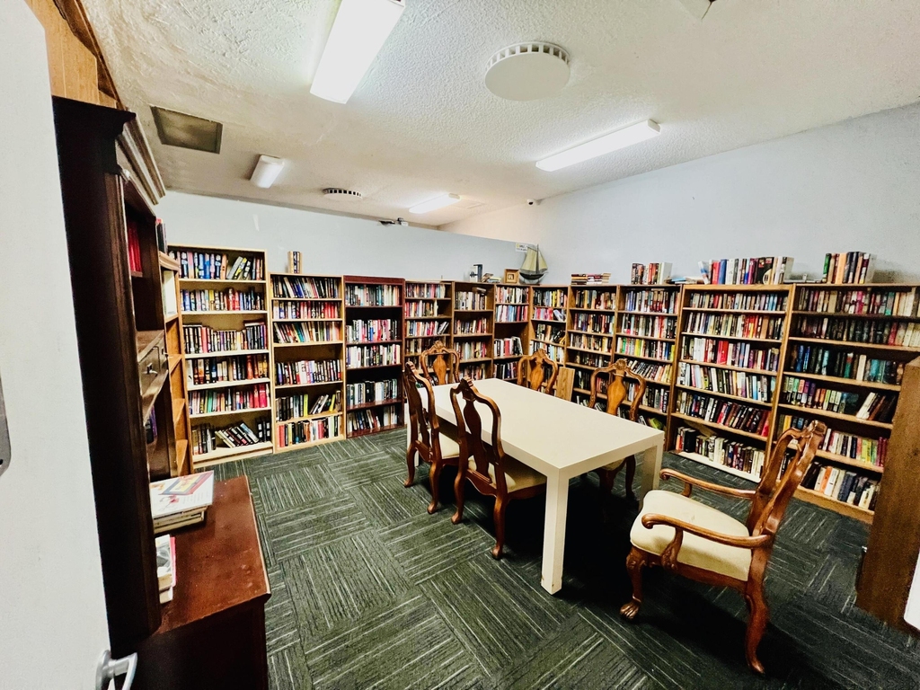 1800 Sw 81st Avenue - Photo 5