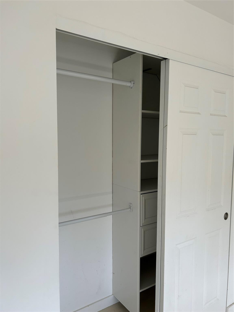 1117 Ne 5th Avenue - Photo 17