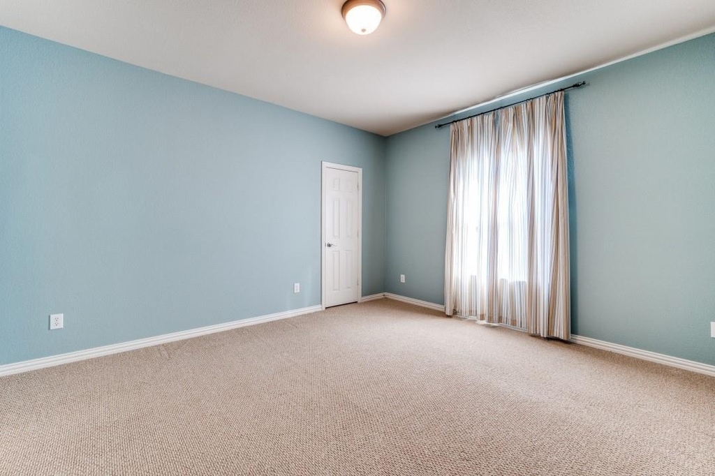4652 Phillip Drive - Photo 19