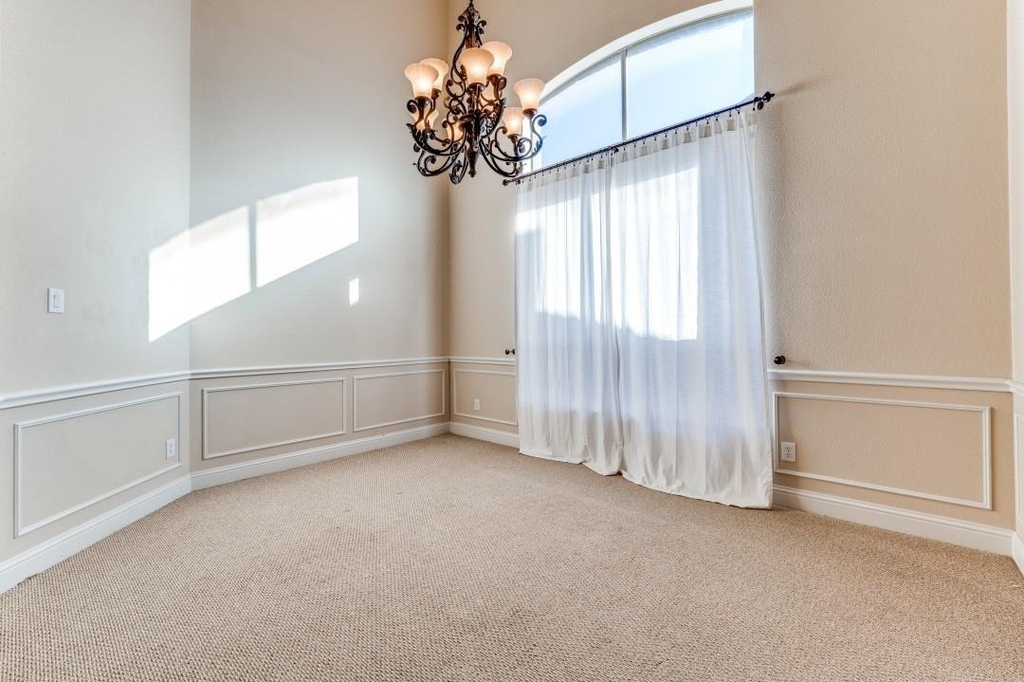 4652 Phillip Drive - Photo 12