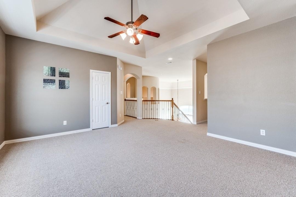 4652 Phillip Drive - Photo 11