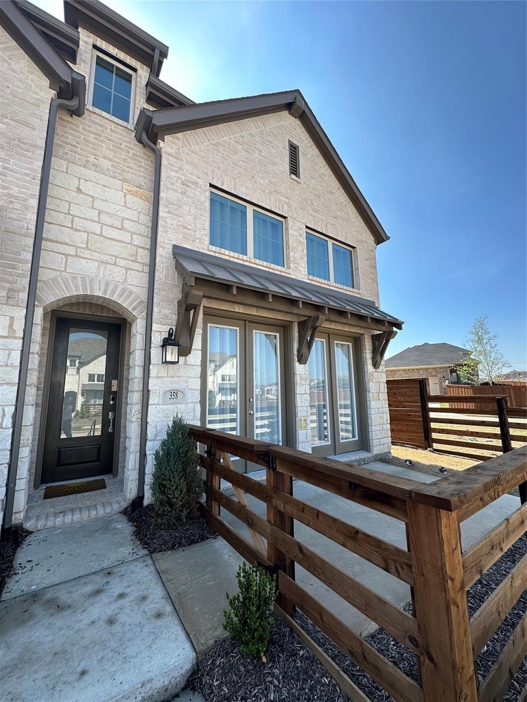 358 Somerville Drive - Photo 1