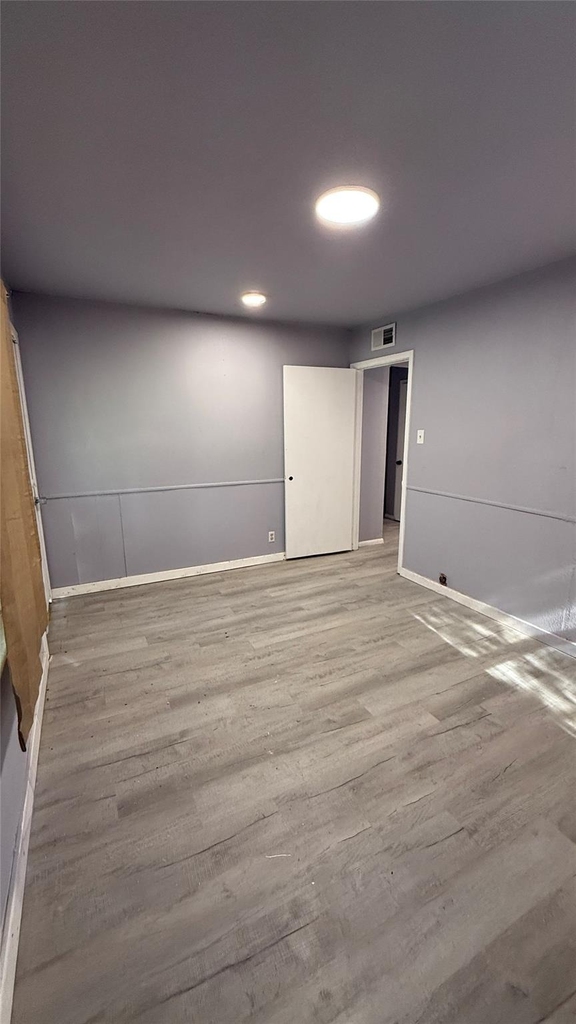 605 Biggs Terrace - Photo 1