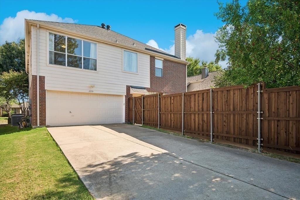 11379 Lockshire Drive - Photo 28