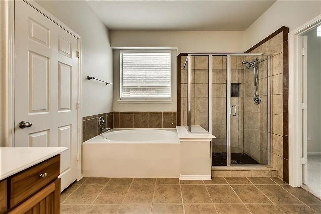 9304 Regal Oaks Drive - Photo 15
