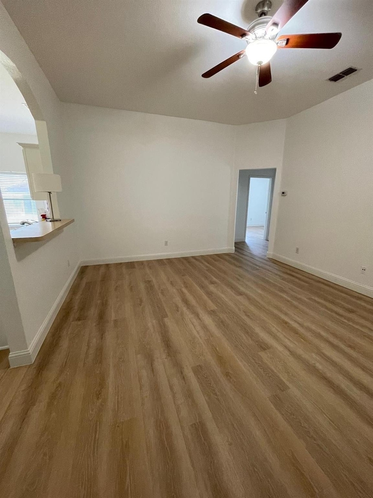2049 Sunny Side Drive - Photo 26