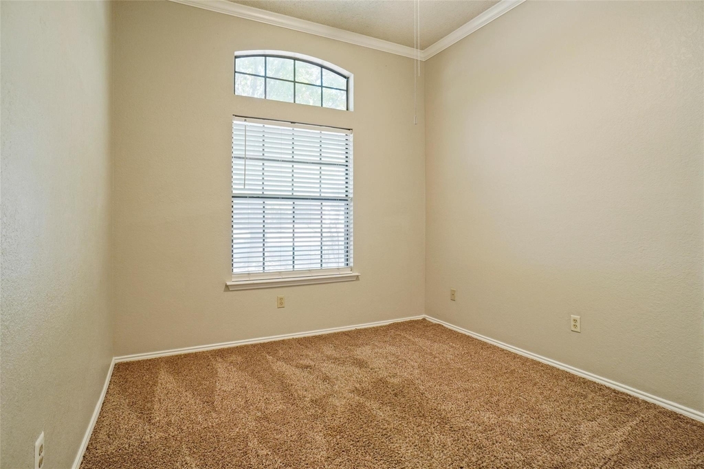 1109 W Hills Terrace - Photo 12