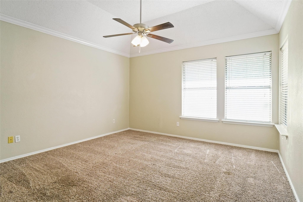 1109 W Hills Terrace - Photo 7