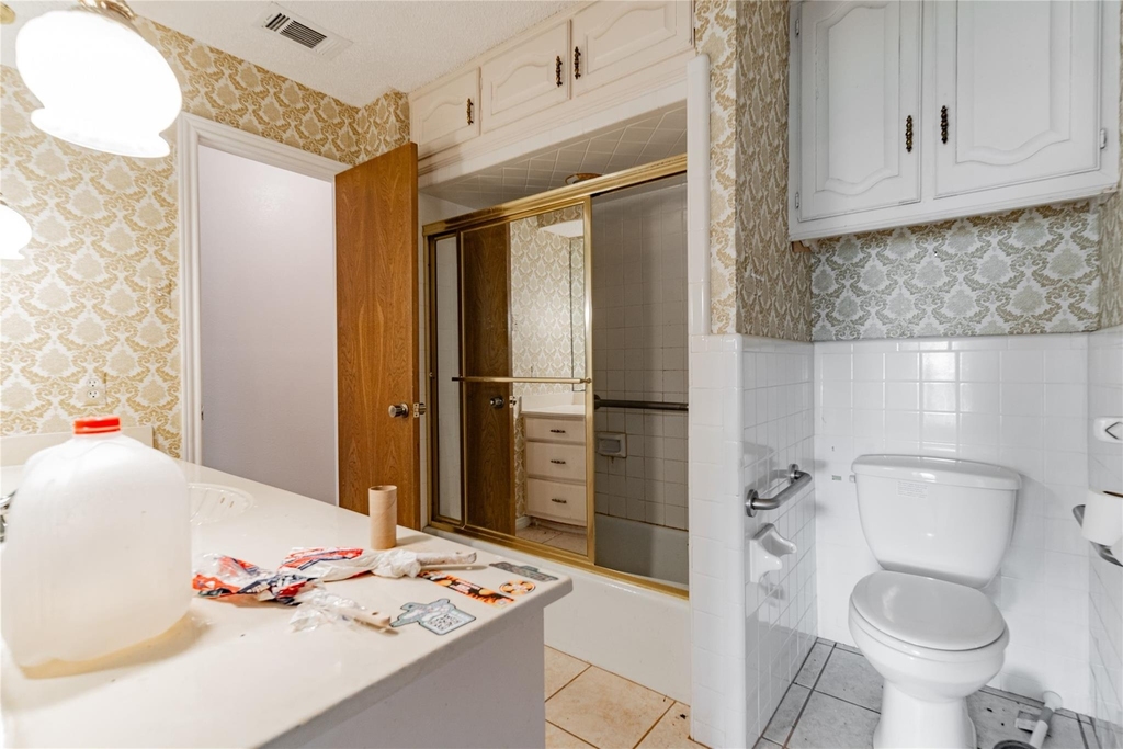 4320 Hickox Road - Photo 19
